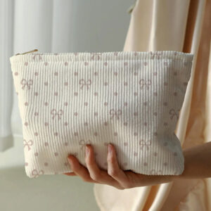 trousse de maquillage en velours karine